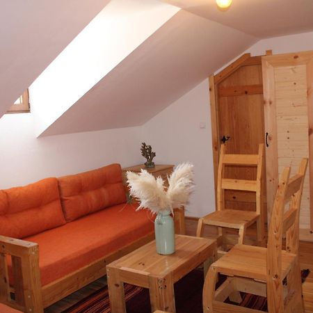 Pubhouse & Rooms Pahulja Kolašin Esterno foto