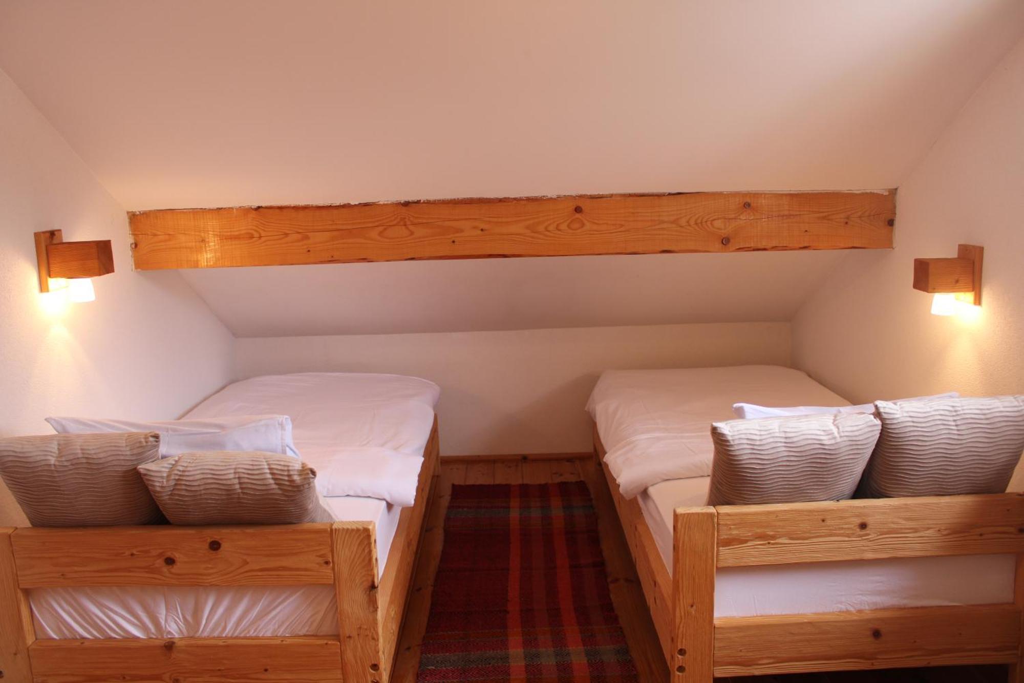 Pubhouse & Rooms Pahulja Kolašin Esterno foto