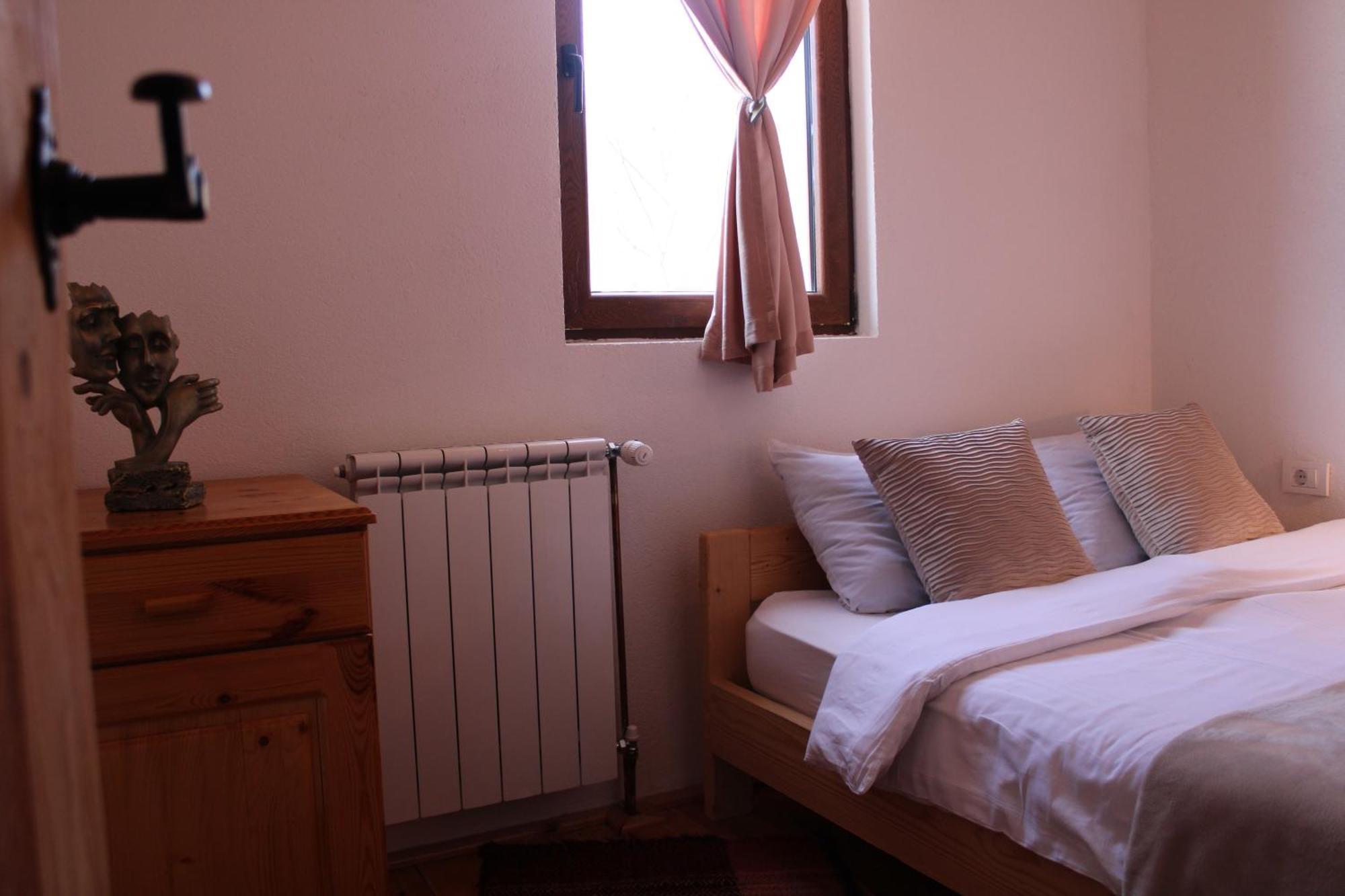 Pubhouse & Rooms Pahulja Kolašin Esterno foto