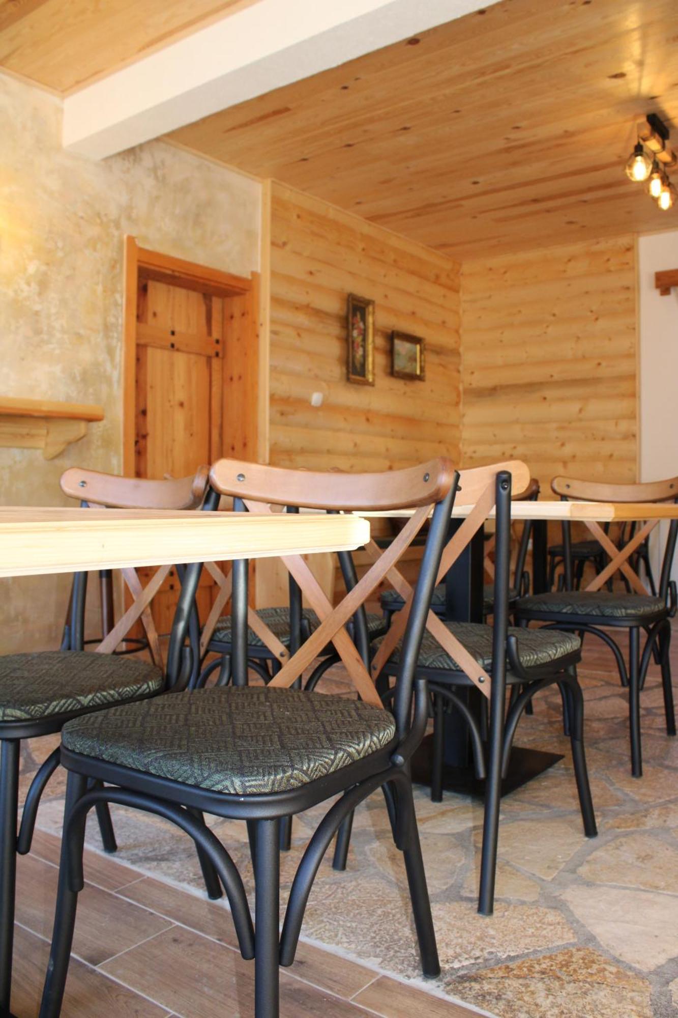 Pubhouse & Rooms Pahulja Kolašin Esterno foto